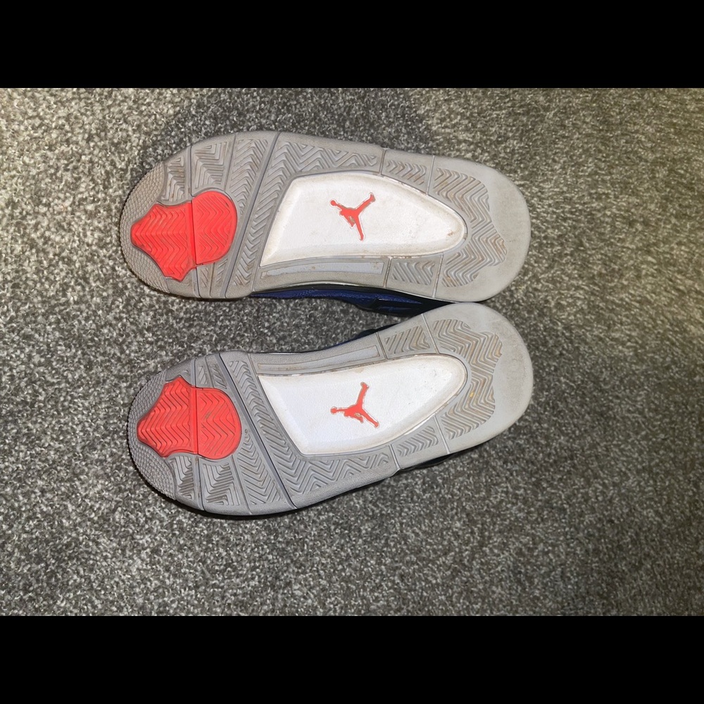 Jordan 4 - Picture 3 of 5